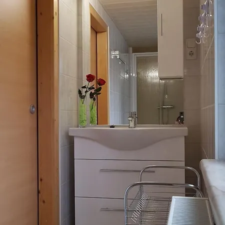 Apartment Mit Gartenterrasse